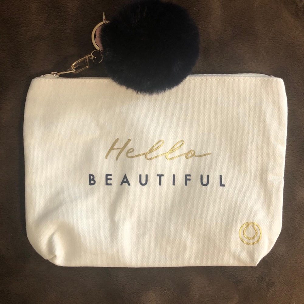 ⭐️2/$15 Monat Branded Bags